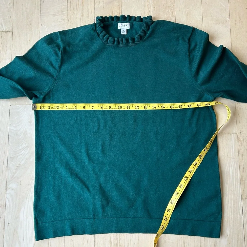 J. Crew Women’s 100% Cotton Ruffle Neck Sweater in Alpine Green Size XL EUC